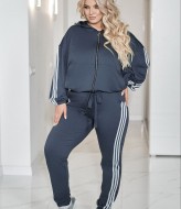 Стильний костюм з написом по спинці VOJ-342A850