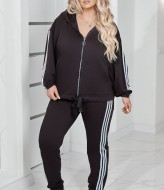 Стильний костюм з написом по спинці VOJ-342A850