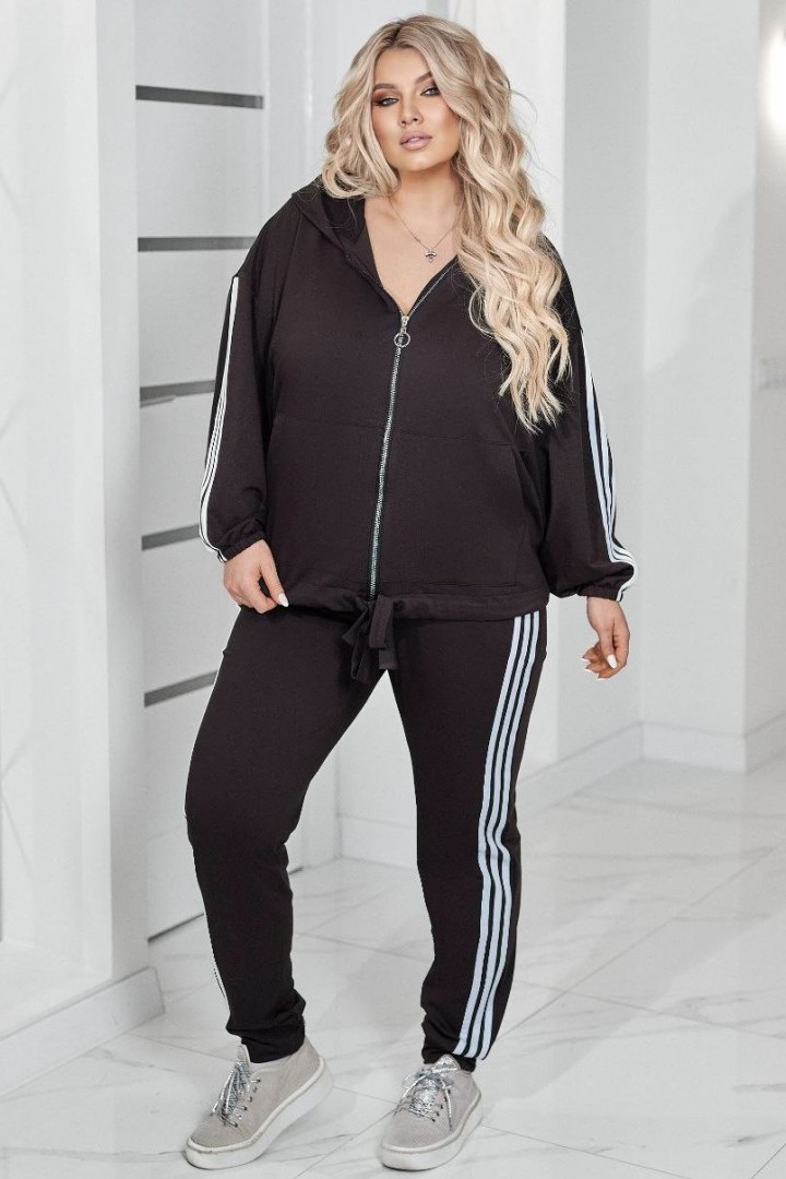 Стильний костюм з написом по спинці VOJ-342A850