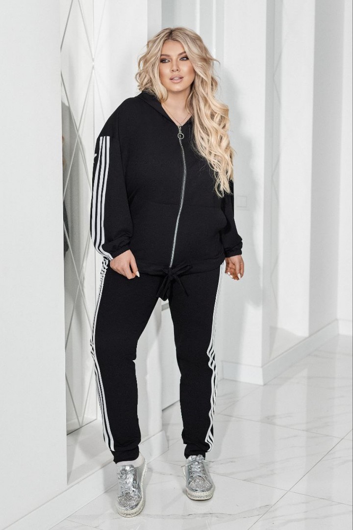 Стильний костюм з написом по спинці VOJ-342A850