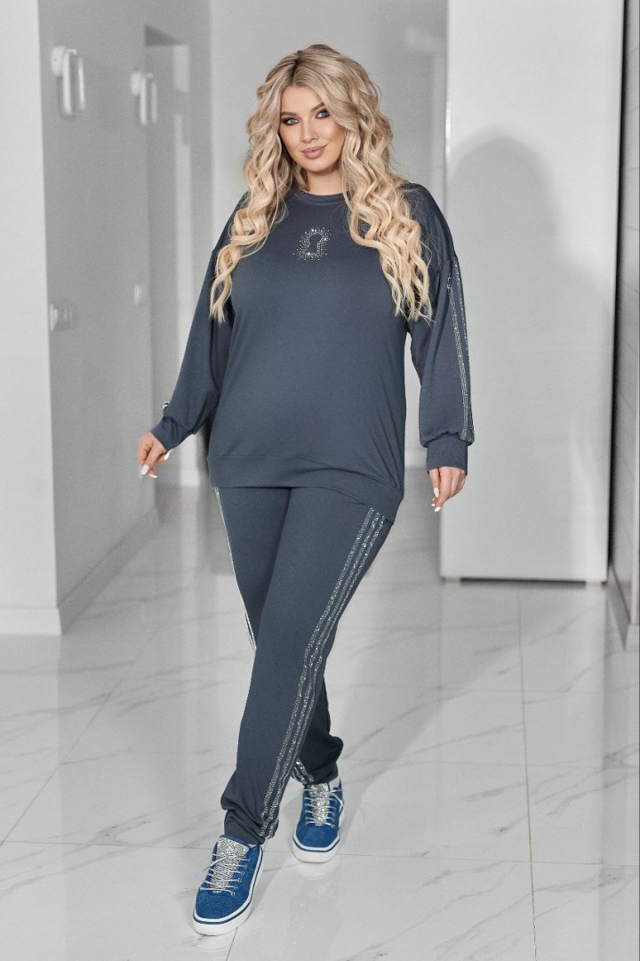 Комфортний спортивний костюм VOJ-343A800