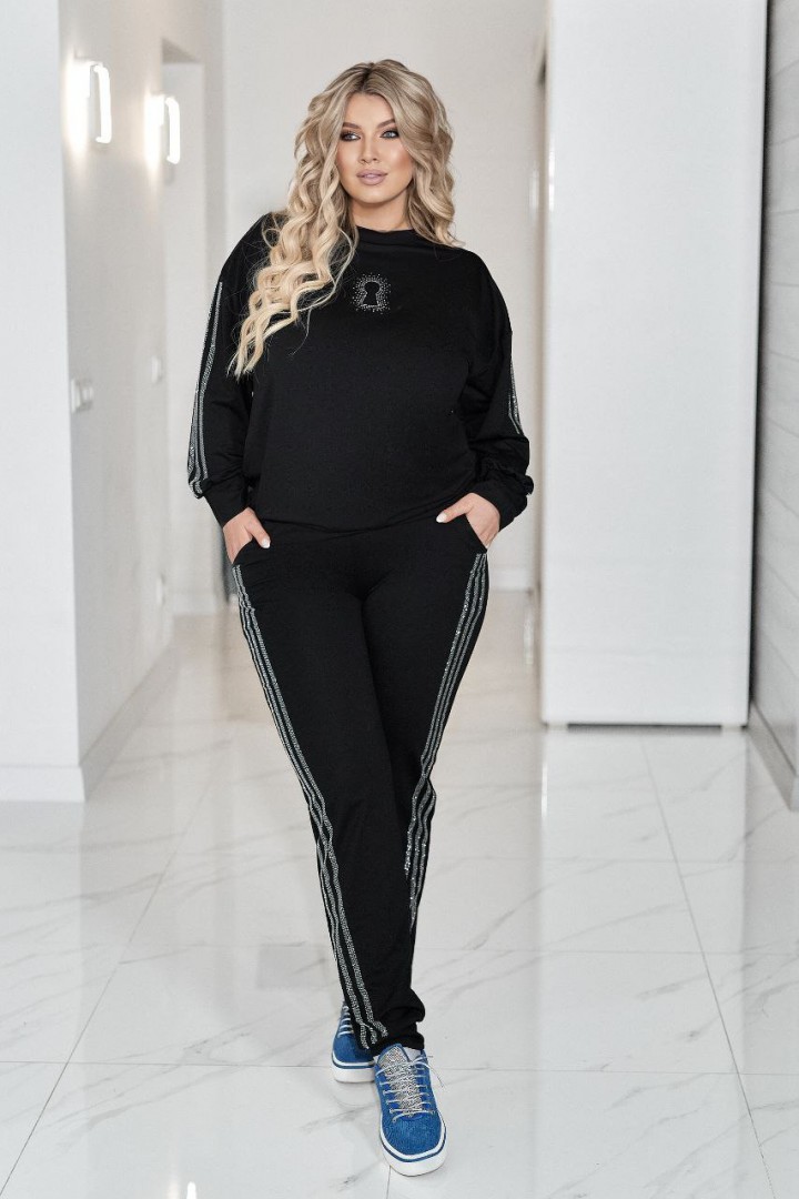 Комфортний спортивний костюм VOJ-343A800