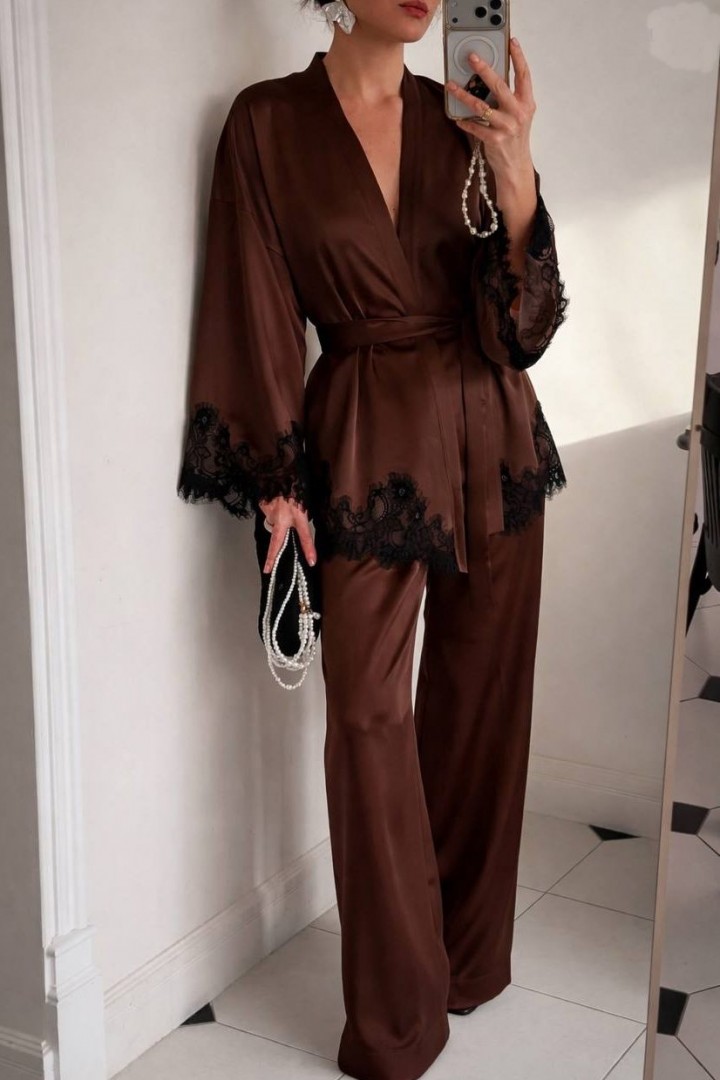 Шелковый брючный костюм EST-6006A1100