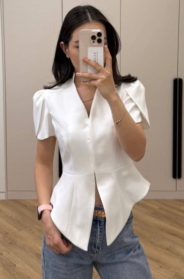 Жіночий елегантний жакет INNA-591A620 Жіночий елегантний жакет INNA-591A620