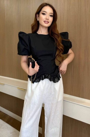 Блузка з об’ємними рукавами INNA-312A530