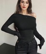 Кофточка с открытым плечом  INS-461A450