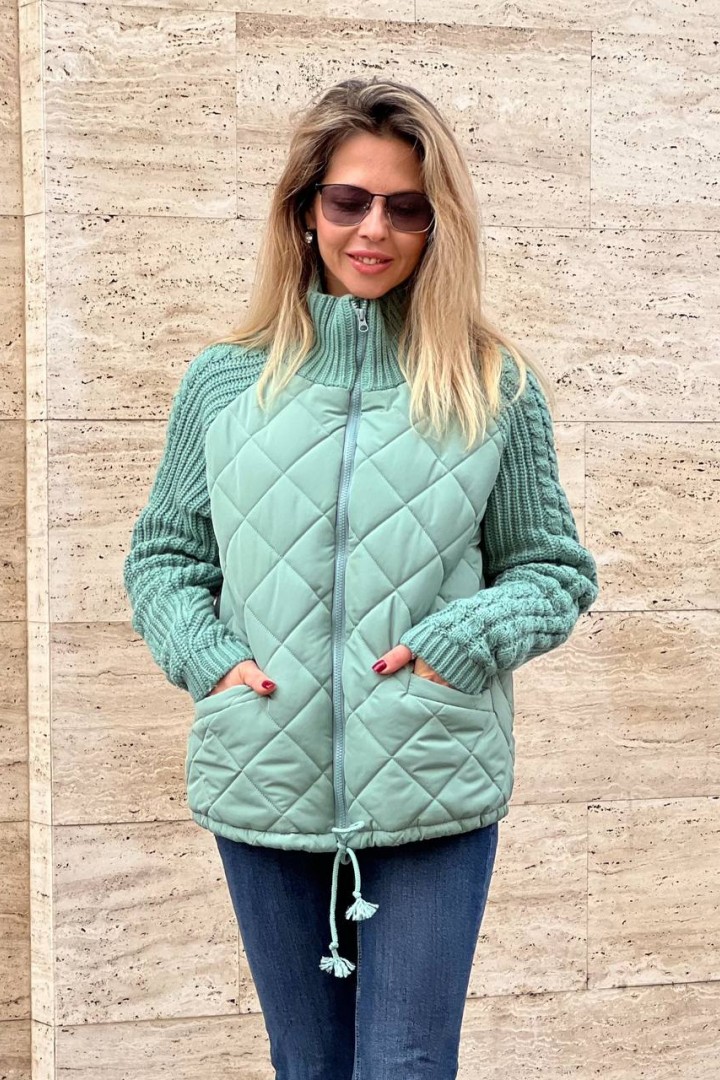 Куртка з в'язаними рукавами LIS-1001A1050