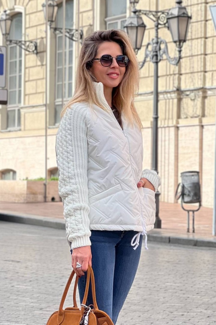 Куртка з в'язаними рукавами LIS-1001A1050