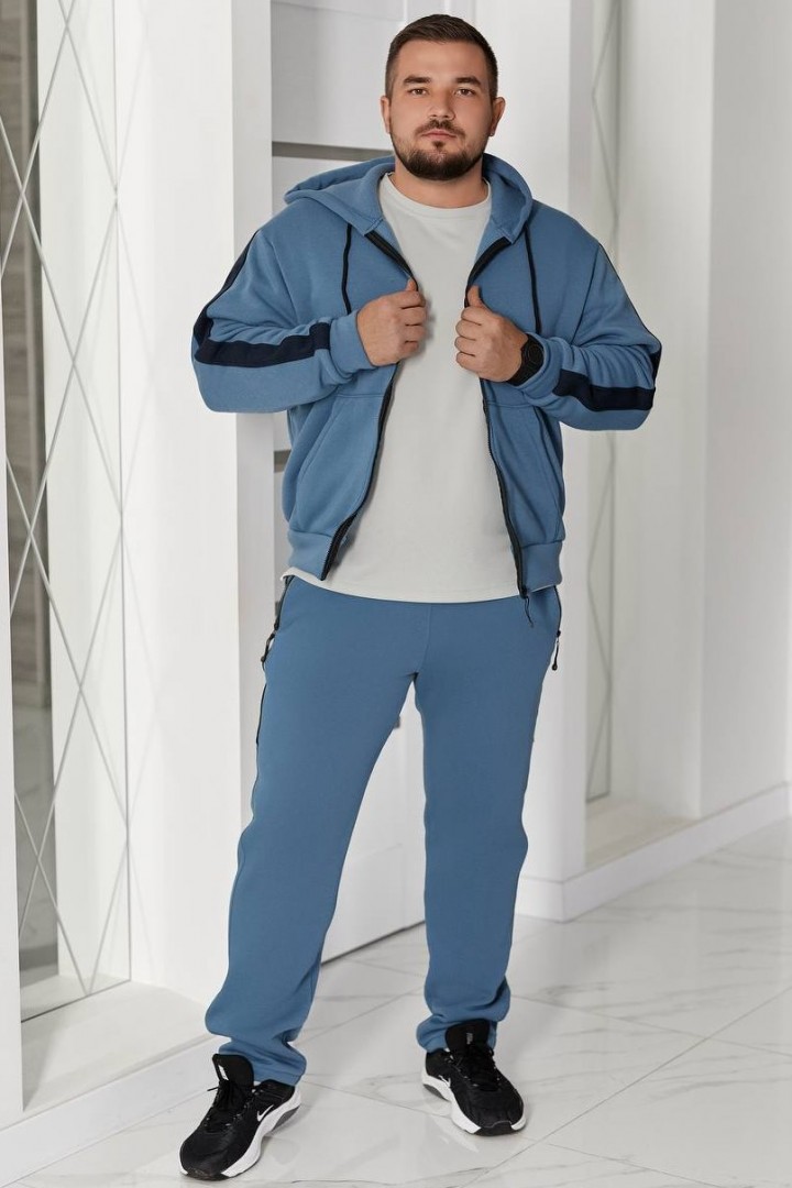 Комфортний чоловічий костюм VLT-577A900