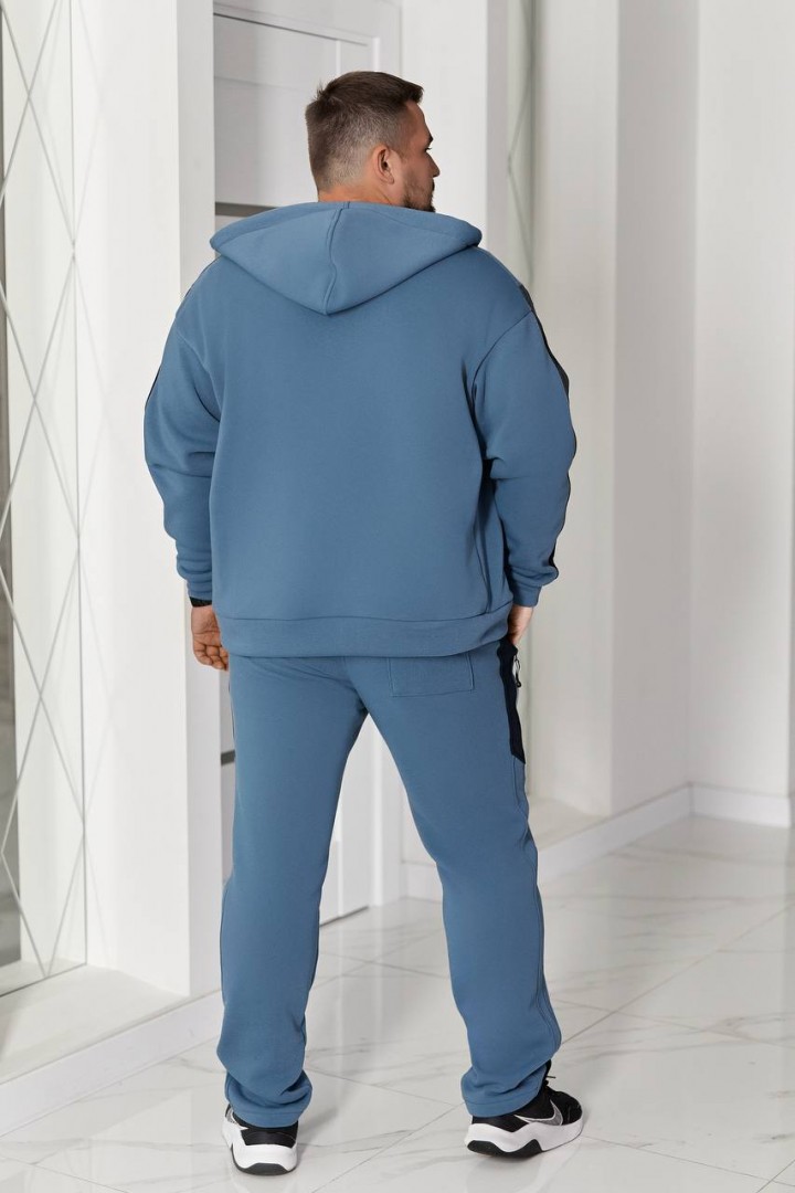 Комфортний чоловічий костюм VLT-577A900