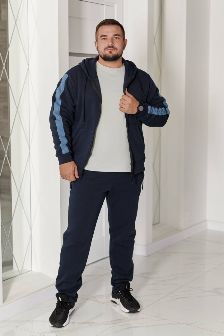 Комфортний чоловічий костюм VLT-577A900