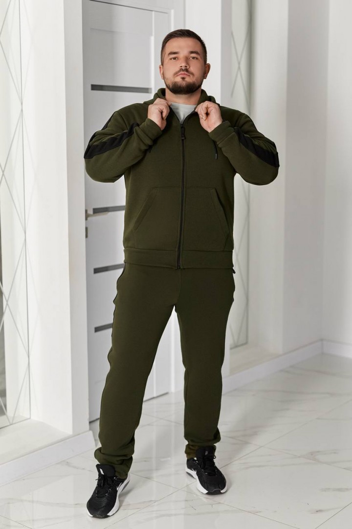 Комфортний чоловічий костюм VLT-577A900