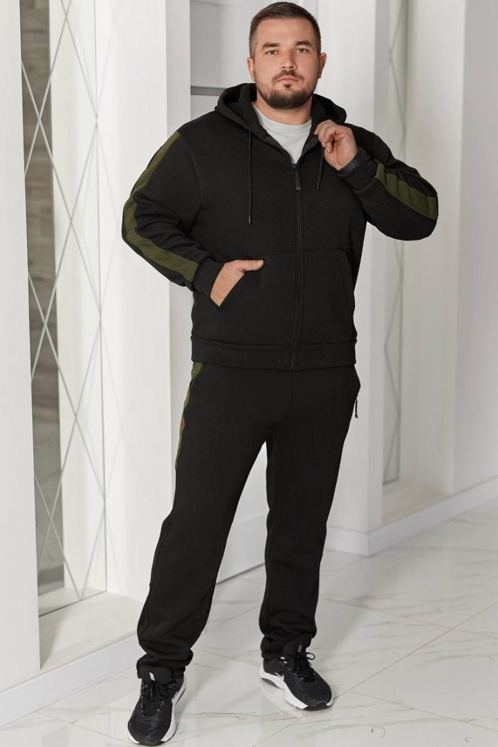 Комфортний чоловічий костюм VLT-577A900