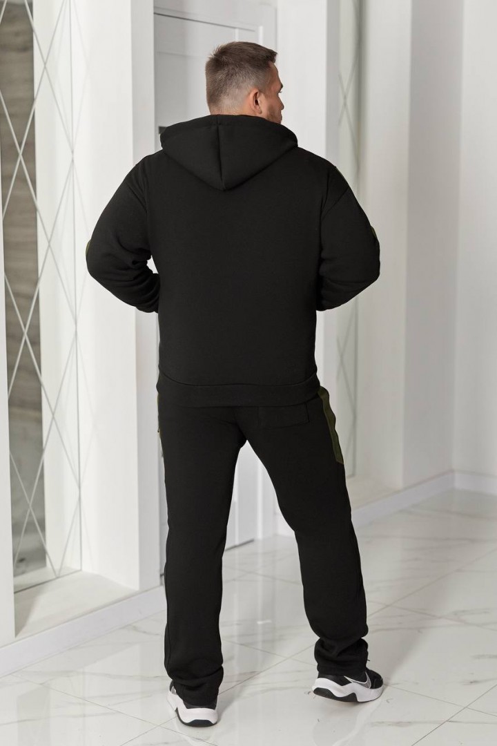 Комфортний чоловічий костюм VLT-577A900