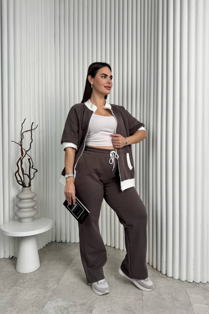 Прогулочный костюм ME-543A950