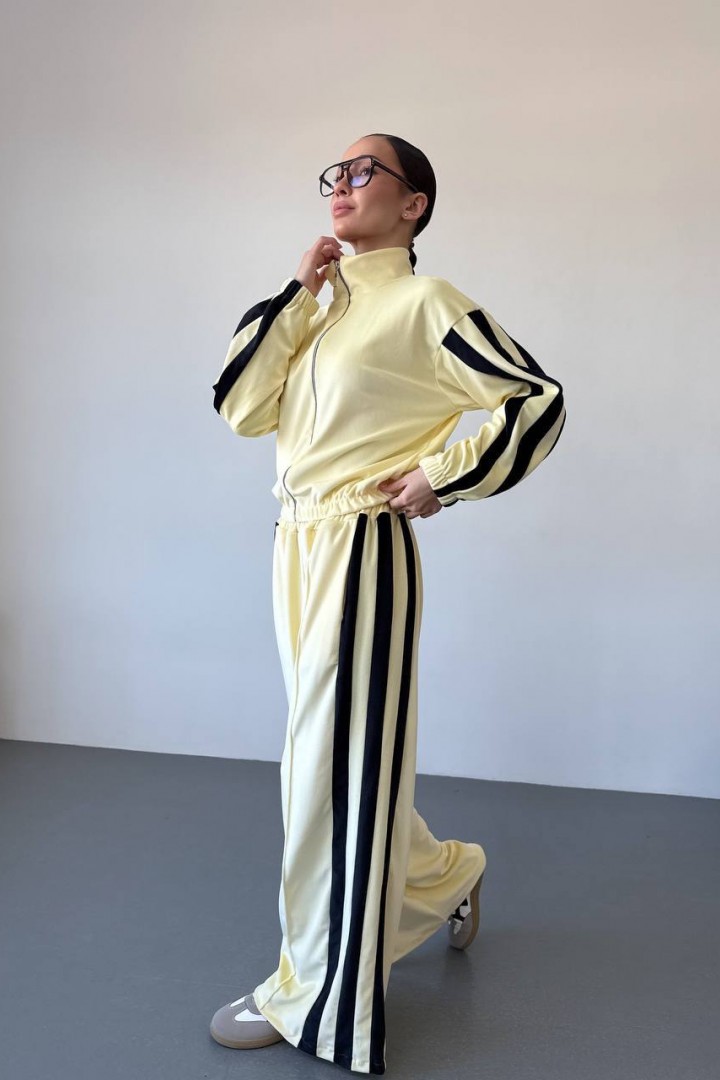 Спортивный костюм VSH-015A770