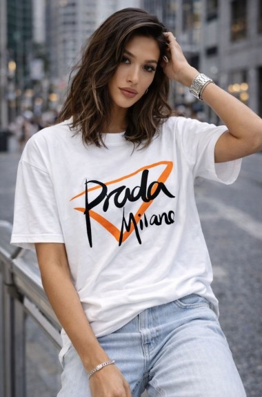 Стильна футболка UNISEX з накатом MIK-4217A320