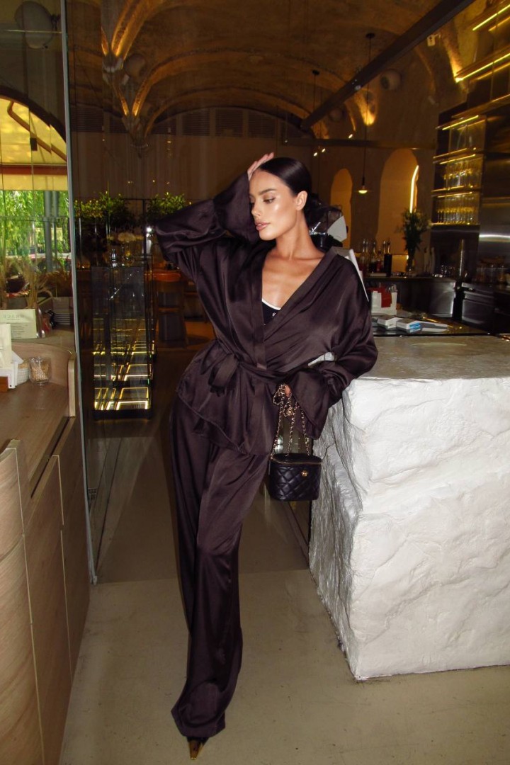 Костюм сорочка-кімоно і вільні штани RVA-429A700