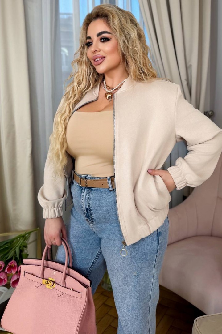 Стильный бомбер из замши YM-71399A18