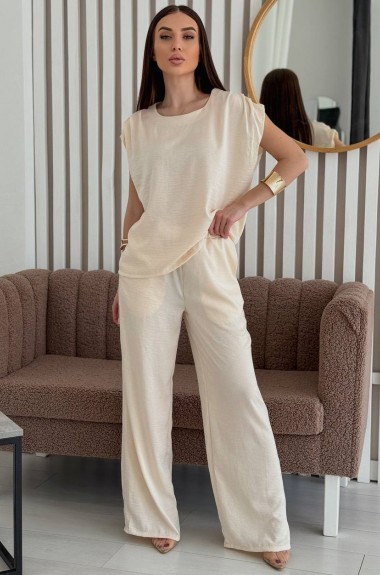 Брючный костюм летний AVB-115A560 Брючный костюм летний AVB-115A560