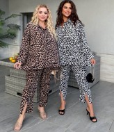 Красивый костюм BEL-75A18