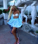 Шелковый костюм с шортами DMP-R1806A440