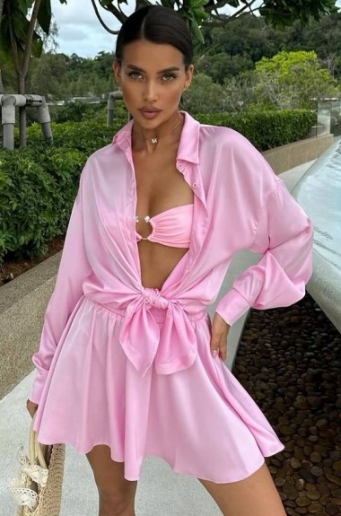 Шелковый костюм с шортами DMP-R1806A440