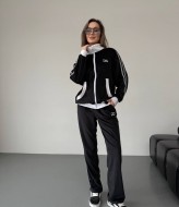 Велюровый костюм с лампасами SNV-10127A700