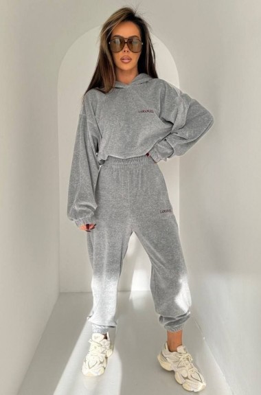 Спортивный велюровый костюм SNV-10130A680