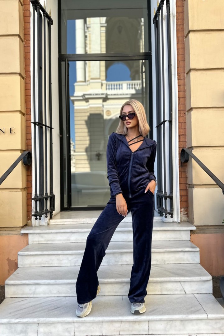 Велюровый костюм SC-6028A500