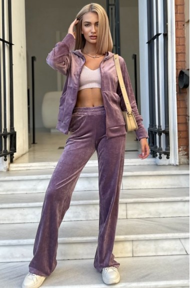 Велюровый костюм SC-6028A500