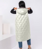 Удлиненный жилет с капюшоном QUA-3192A650