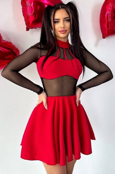 Невероятное платье YLM-536A400