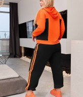 Двухцветный спортивный костюм LZ-L856A700