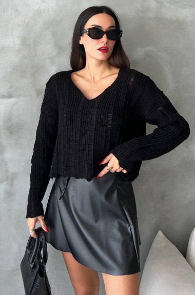 Свитер женский укороченный AMU-1218A400