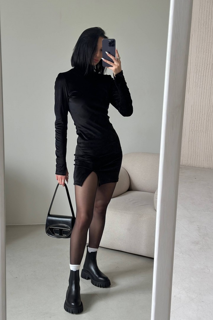 Велюровое платье BLO-836A370