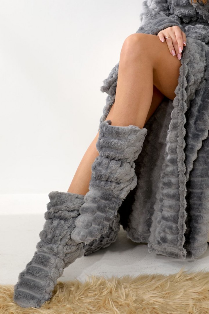 Длинный халат с сапогами ELR-300401A1250