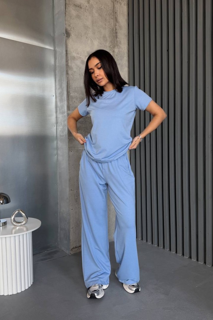 Костюм для прогулок AVB-135A590