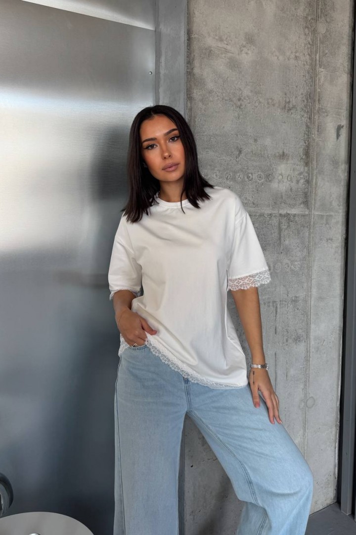 Футболка с кружевом AVB-136A420