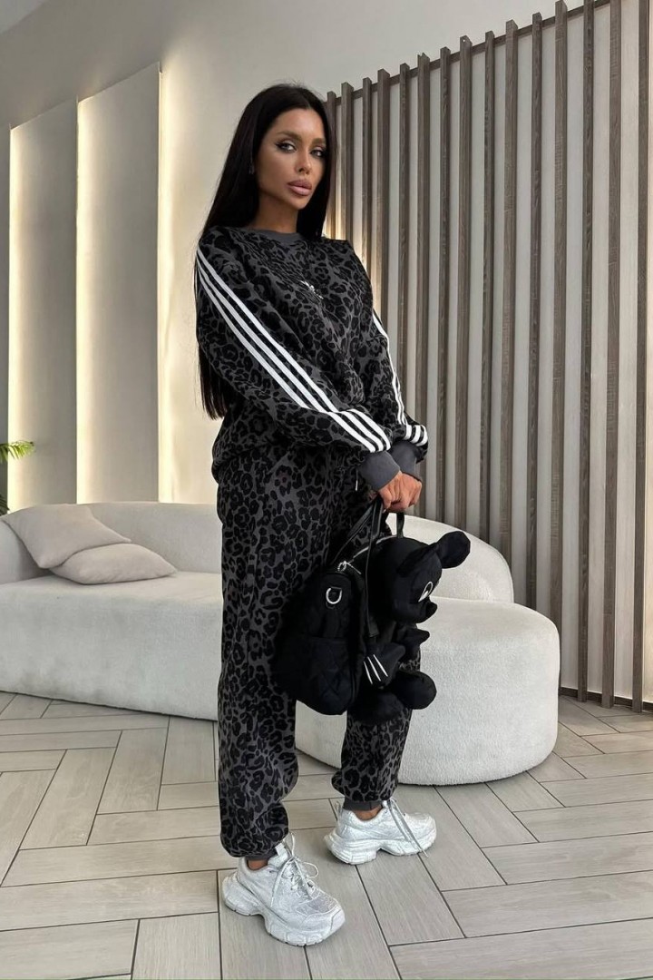 Леопардовый спортивный костюм  SAO-268A950