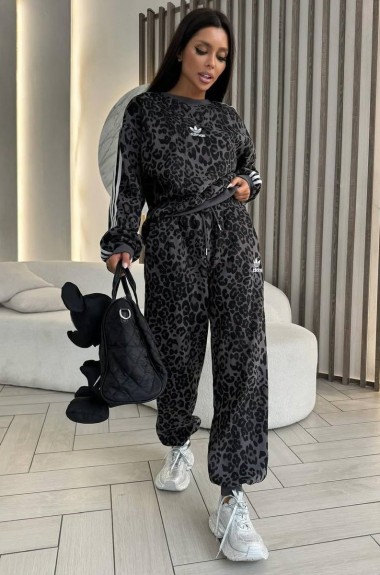 Леопардовый спортивный костюм  SAO-268A950