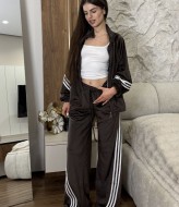 Велюровый спортивный костюм MIK-1794A950