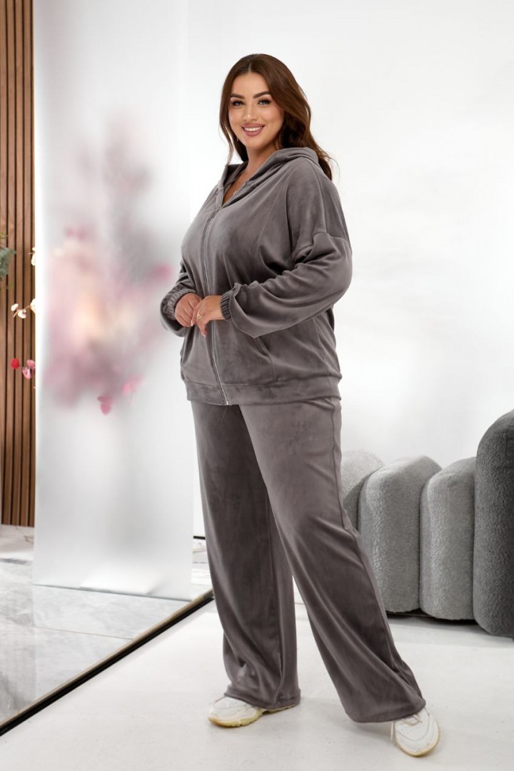 Костюм в стиле спорт-шик YBY-890A680