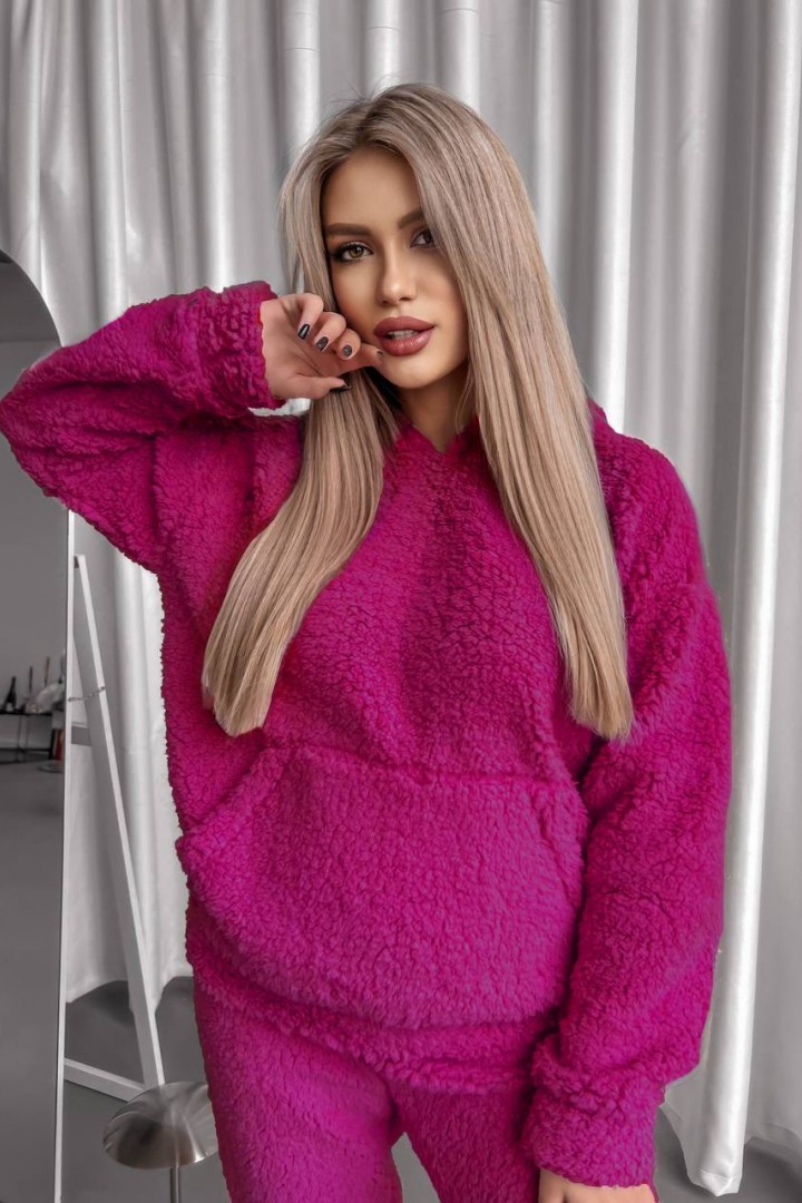 Пушистый костюм VM-10440A550