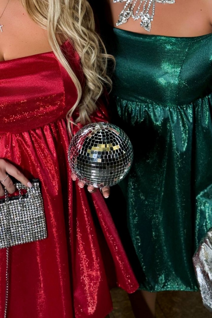 Блискуча сукня MA-N2153A650