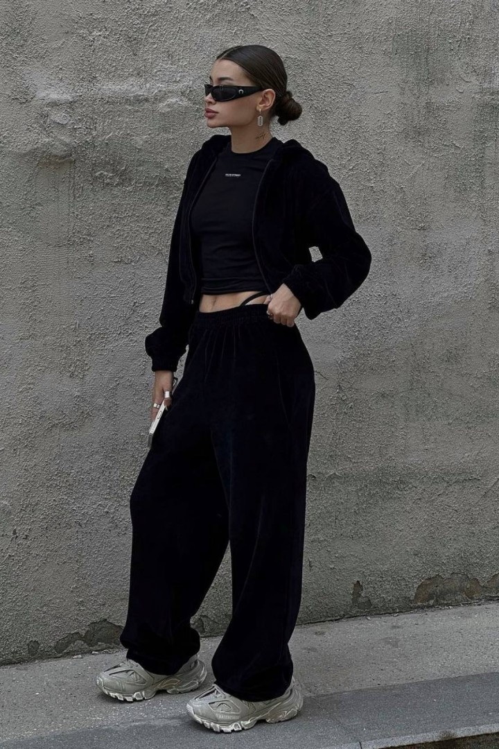 Велюровый костюм спортивный  DMP-R1523A550