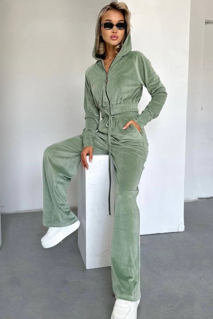 Велюровый костюм спортивный  DMP-R1523A550