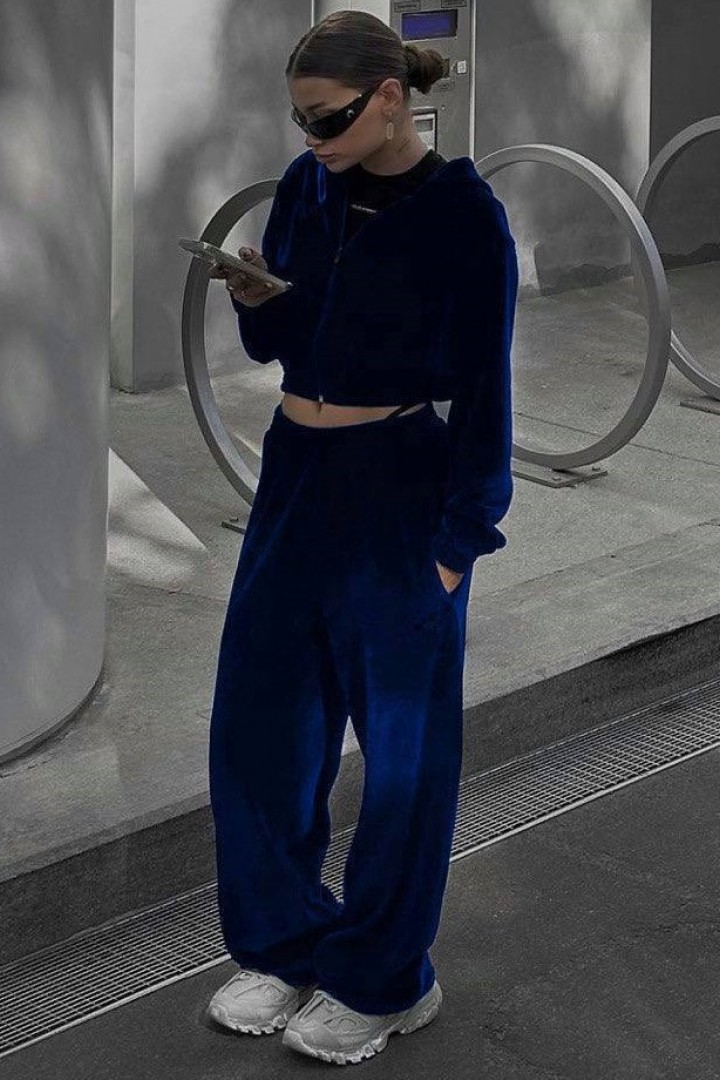 Велюровый костюм спортивный  DMP-R1523A550