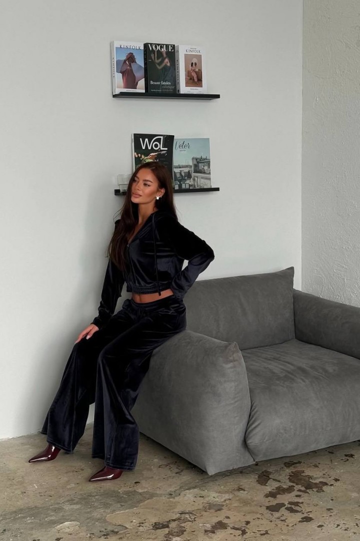 Велюровий спортивний костюм DMP-A7165A500