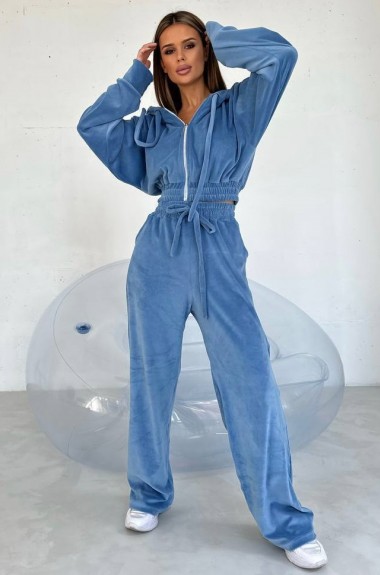 Плюшевый спортивный костюм IMMA-069A565 Плюшевый спортивный костюм IMMA-069A565